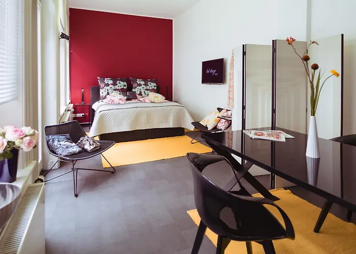 Bel Etage Hotel 3*